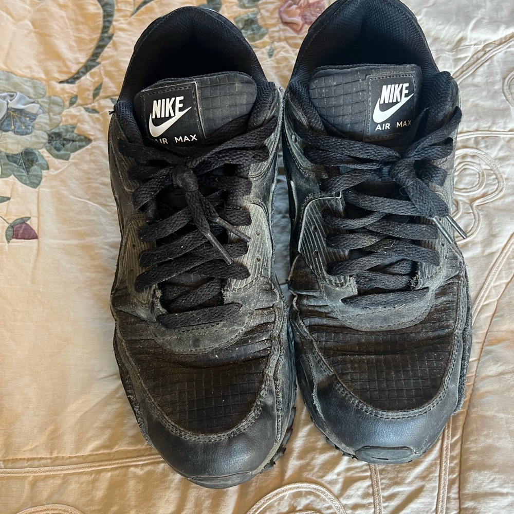 Nike Air Max Black Sneakers